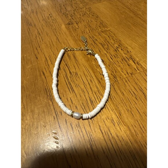 SALTI CALI Windansea Bracelet Pearl Salty Shells NWT White & Gold - Picture 4 of 6
